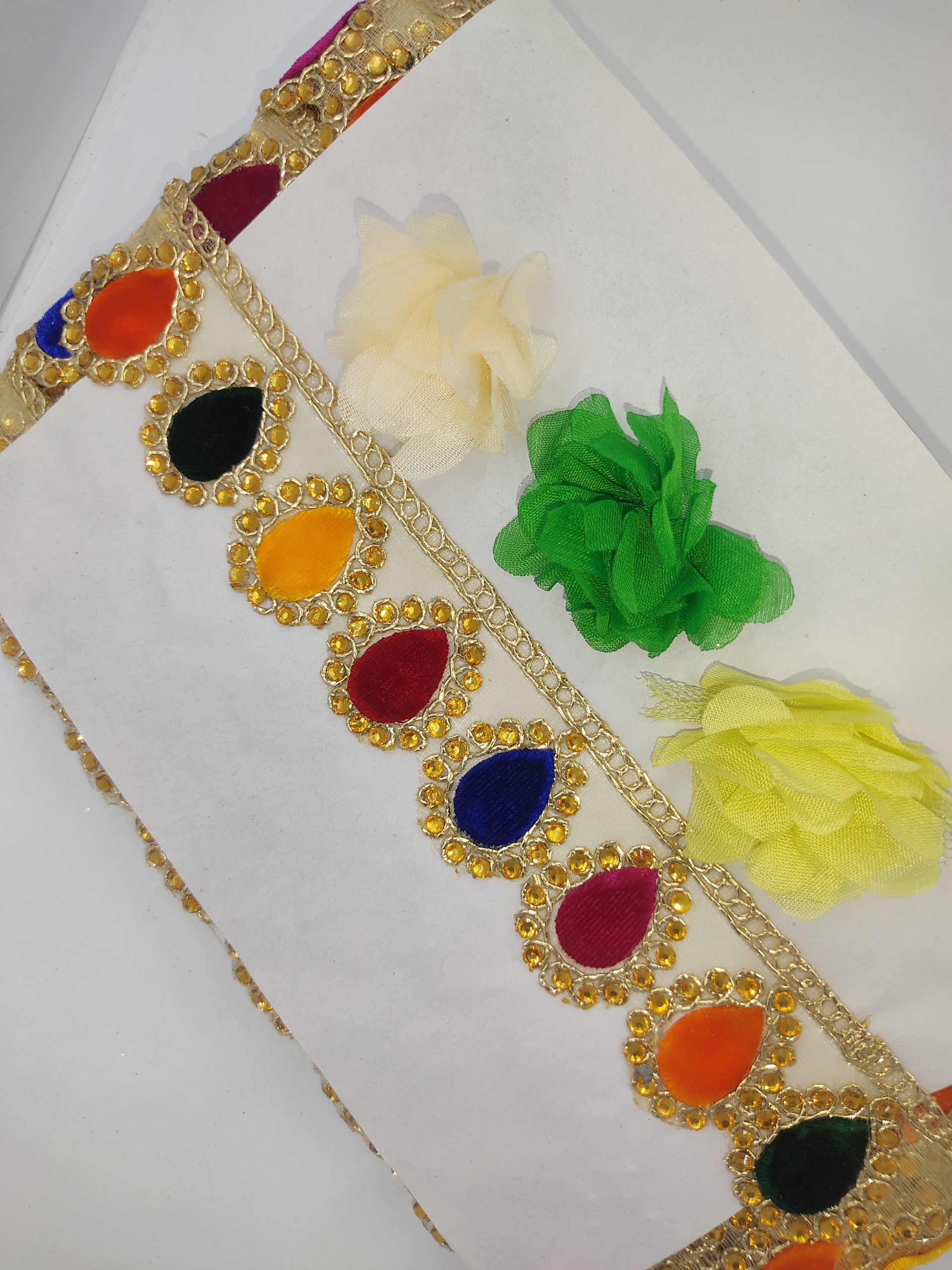 طرح اشک نگینی