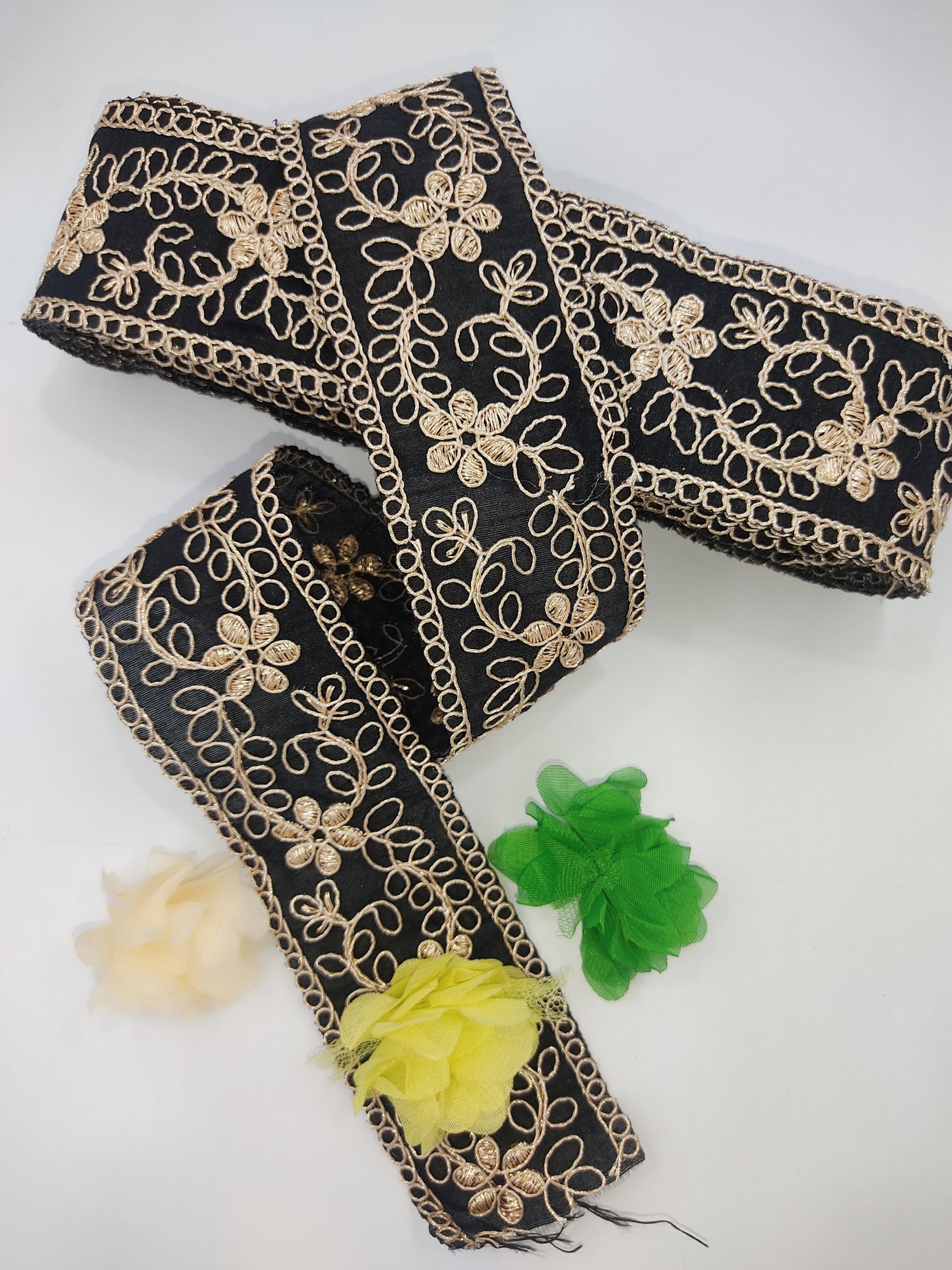 مشکی طرحدار